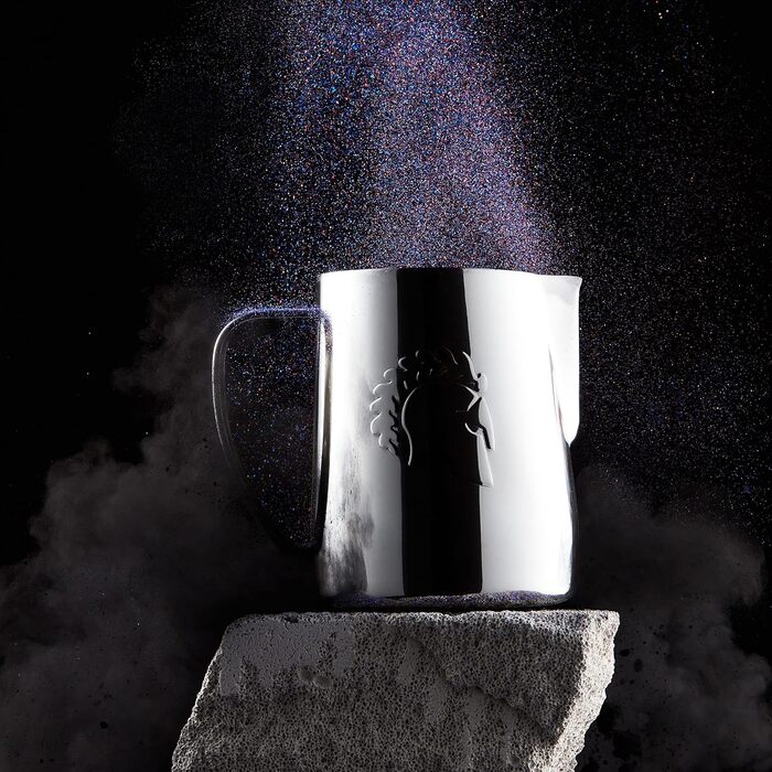 Глечик для молока Barista Legends з нержавіючої сталі 350 мл зі спеціальним носиком для лате-арту - Глечик для спінювання молока з високим глянцевим покриттям - Глечик для молока Barista з нержавіючої сталі - Аксесуари Barista (Ares Silver)