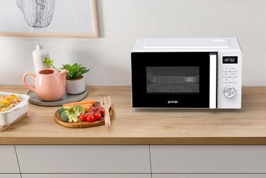 Мікрохвильова піч Gorenje MO20A3WH / 20 л / 800 Вт / AquaClean / AutoMenu / Сенсорне керування / LED дисплей / Функція розморожування / 5 рівнів потужності / Блокування від дітей / Електронна / Біла