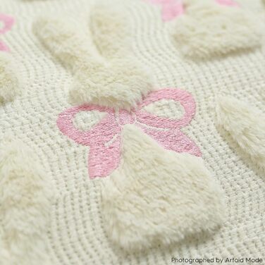 Мягкая дорожка с вышивкой бежевого кролика с бантом 183 х 33 см Artoid Mode