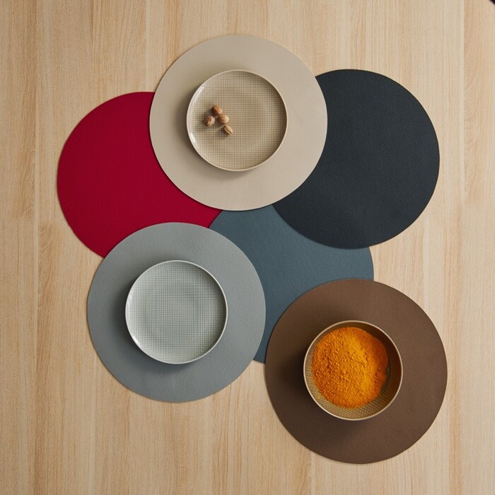 Підставка для тарілок кругла коричнева Ø38 см Leather ASA-Selection