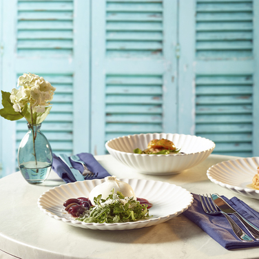 Тарілка 26 см, Incise Porcelain Scalloped, GenWare