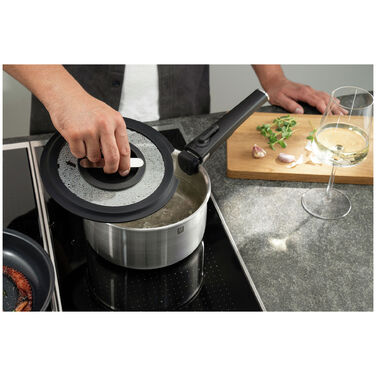 Стартовий набір кухонного посуду з аксесуарами та вакуумним насосом, 15 предметів Unlock Zwilling