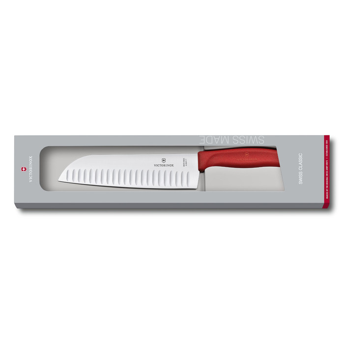 Кухонный нож Victorinox SwissClassic Santoku лезвие 17см рифленый. С июня. с ручкой в подарочной упаковке.