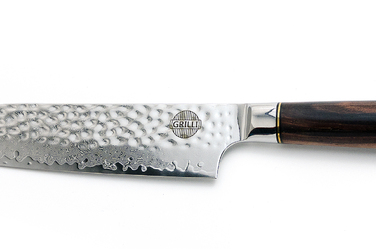 Профессиональный нож из дамасской стали Santoku GRILLI 88871 Профессиональный нож из дамасской стали Santoku GRILLI 88871 Код: 012180