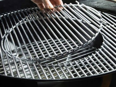 Угольный гриль Performer Premium GBS 57cm Weber 15401004 Код: 013066