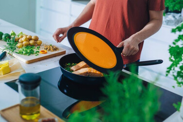 Дуршлаг с силиконом Fiskars Functional Form (1027304)
