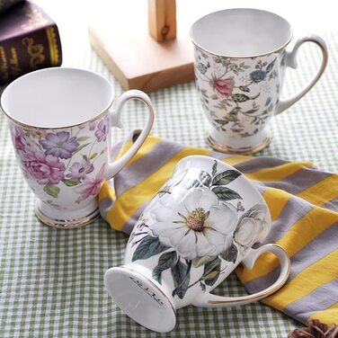 Набір із 4 кавових чашок з квітковим візерунком 300 мл MIATTCLD