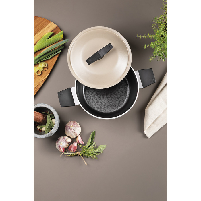 Кастрюля Tramontina Spezia Sand (4.3 л) 24 см (7096829)