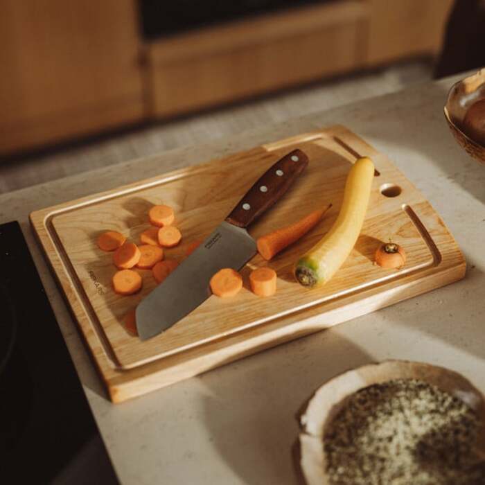 Ніж Santoku Fiskars Folken FSC 16 см (1075694)