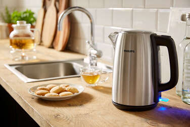 Электрочайник Philips HD9351/90 (6743555)