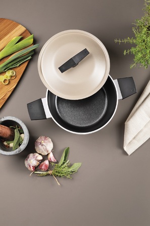 Кастрюля Tramontina Spezia Sand (4.3 л) 24 см (7096829)