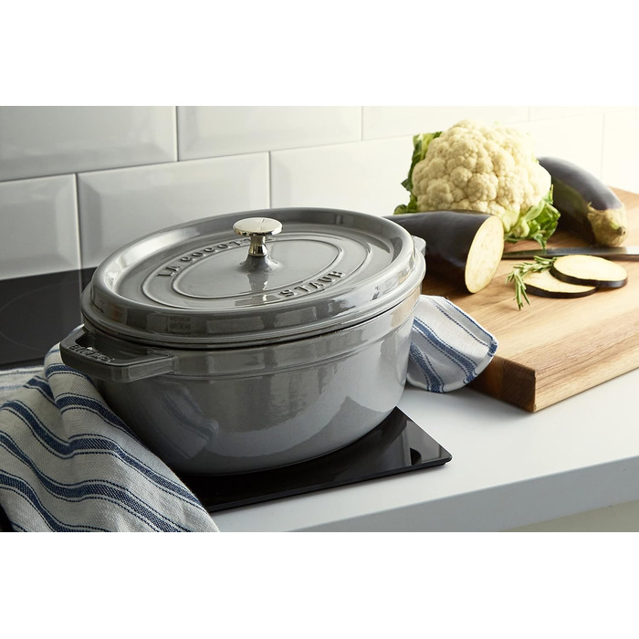 Чавунна жаровня/кокот STAUB, овальна 6,7 л, (29 см, графітово-сіра)