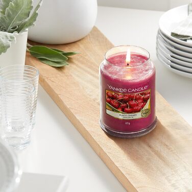 Ароматична свічка Yankee Candle у скляній банці (велика), свічка з тривалим часом горіння до 150 годин, ідеальні подарунки для жінок (ЧОРНА ВИШНЯ)