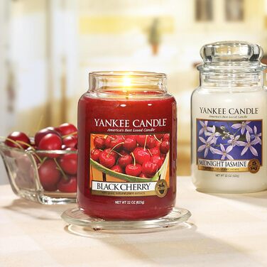 Ароматична свічка Yankee Candle у скляній банці (велика), свічка з тривалим часом горіння до 150 годин, ідеальні подарунки для жінок (ЧОРНА ВИШНЯ)