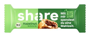 Органічні батончики з горіховою пастою та фундуком 15 х 50 г Share