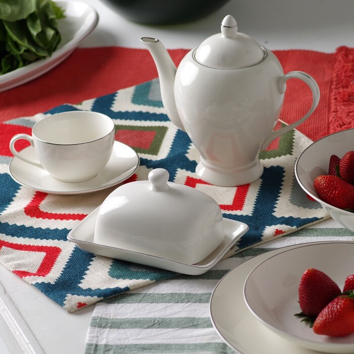 Маслянка Fissman ALEKSA 17,8x11,5 см порцеляна (3905)