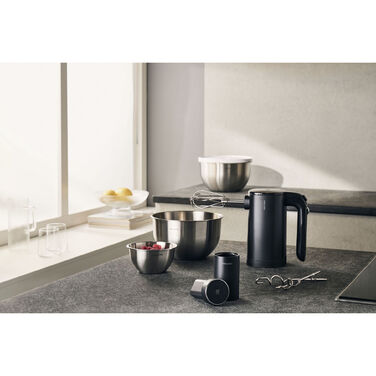 Стартовий набір бездротового міксера із зарядною станцією та мисками з нержавіючої сталі, 7 предметів, чорний Zwilling